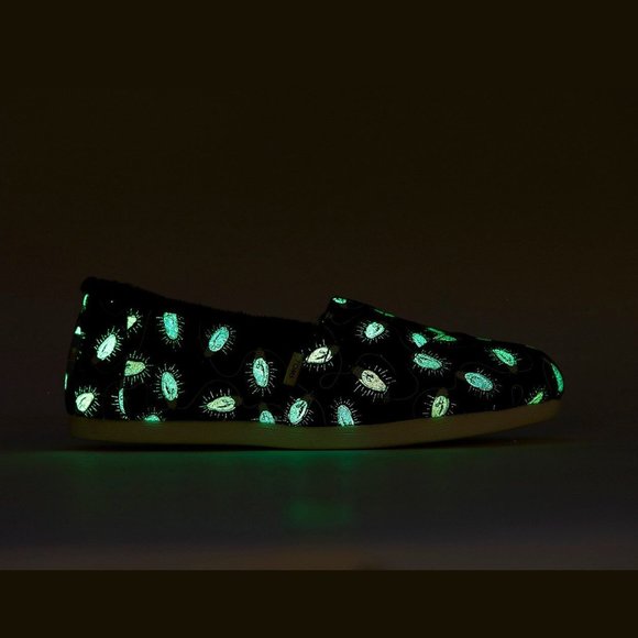 TOMS Glow In The Dark Lights Print with Faux fur - Picture 4 of 11